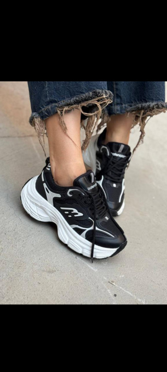 رنگ مشکی سفید