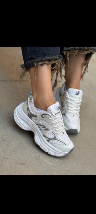 رنگ سفید طوسی