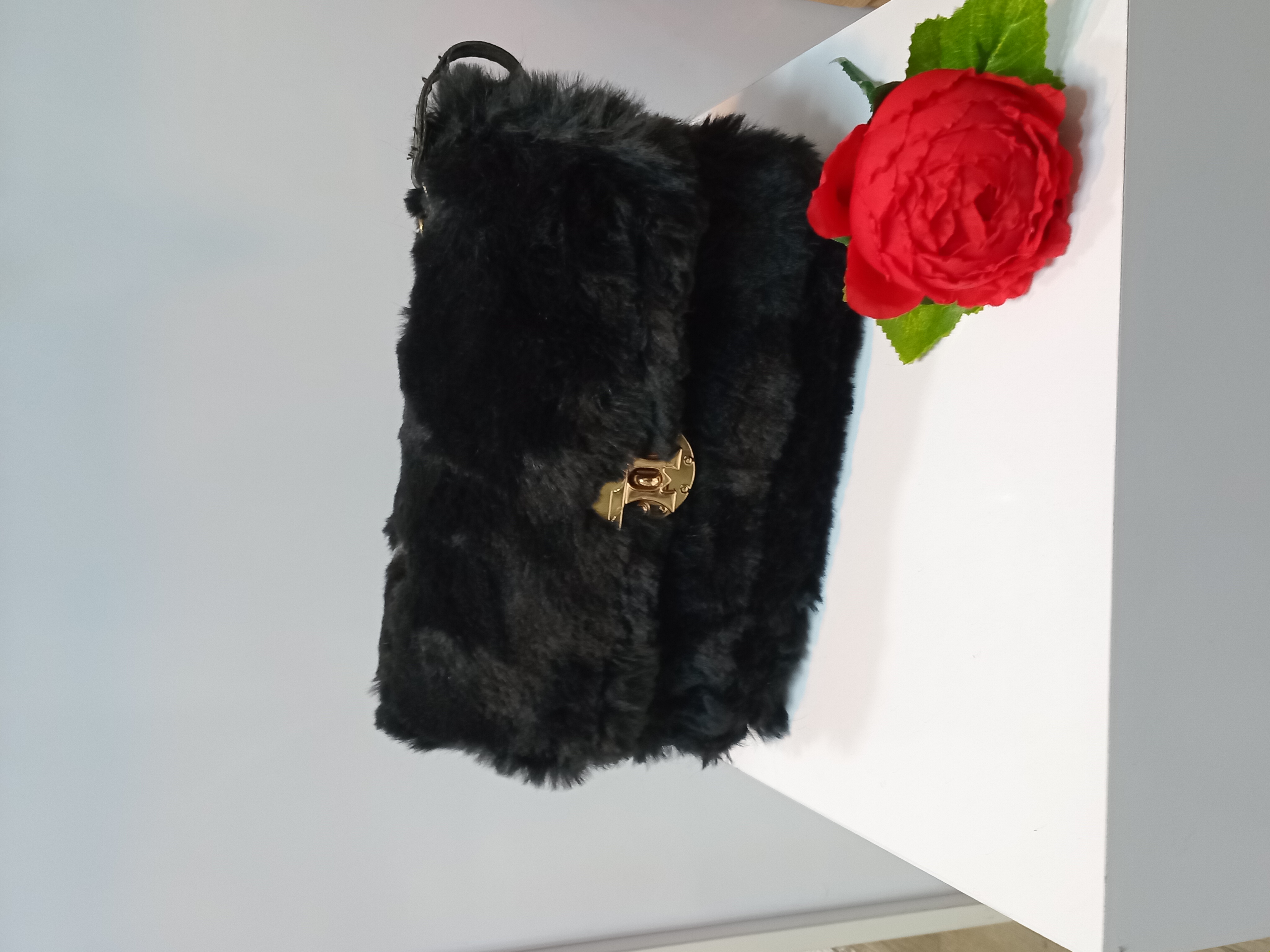 کیف خزدار زنانه